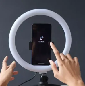 tik tok wallp e1712734762389